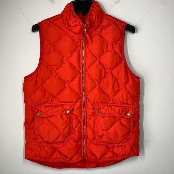 Woolrich Down Quilted Duck Puffer Vest
Red Full Zip Women's Size M with Pockets - Picture 1 of 10